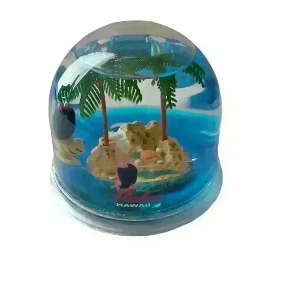 Aloha Hawaii Water Globe - Picture 5 of 6